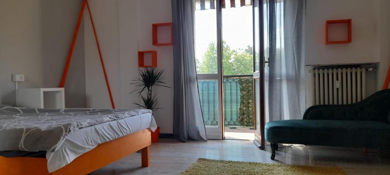 I Feel Orange Hotel Legnano Buitenkant foto