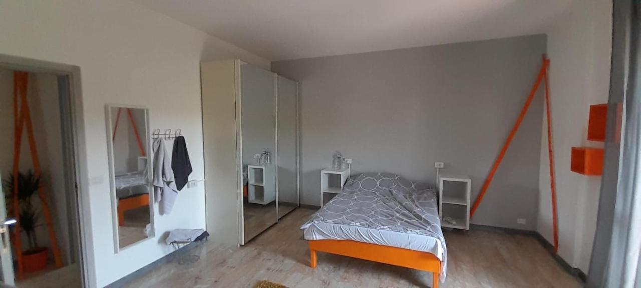 I Feel Orange Hotel Legnano Buitenkant foto